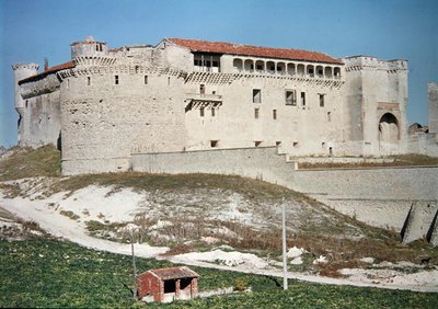 Vista del castillo de Spanish School